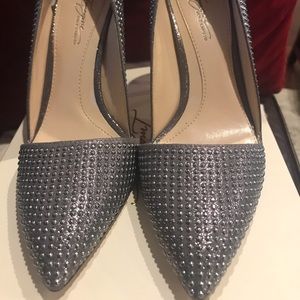 Imagine Vince Camuto pumps